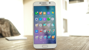 Как выглядит TouchWiz на Samsung Galaxy S6 после обновления до Android 6.0 Marshmallow