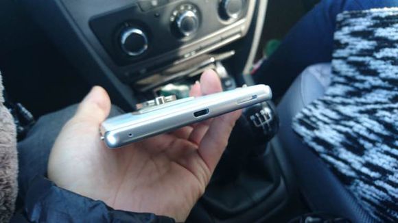 В сеть утекли фотографии 6-дюймового смартфона Sony Xperia C6 - фото 4