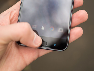 Обзор нового флагмана HTC 10 - сканер отпечатков пальцев