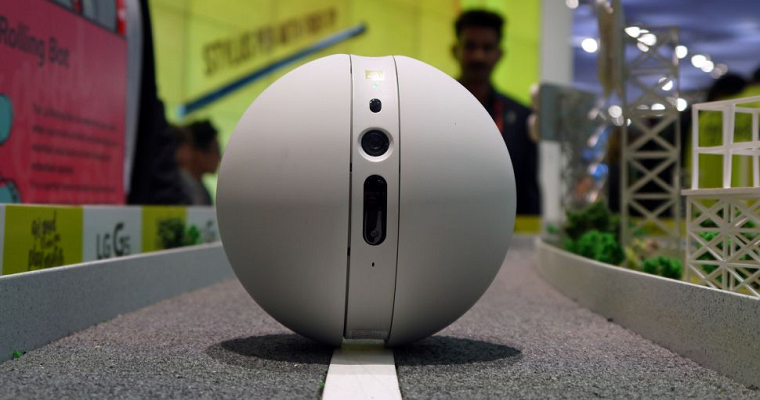 Домашний робот LG Rolling Bot начинает появляться в продаже