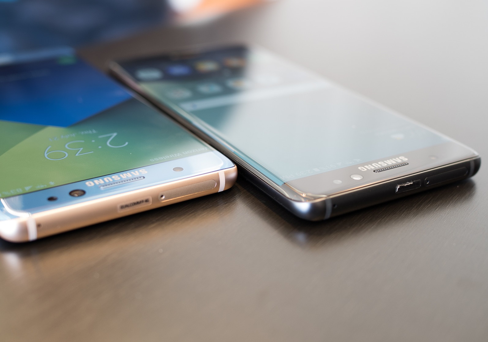 Предварительный обзор Samsung Galaxy Note 7 – вид сбоку