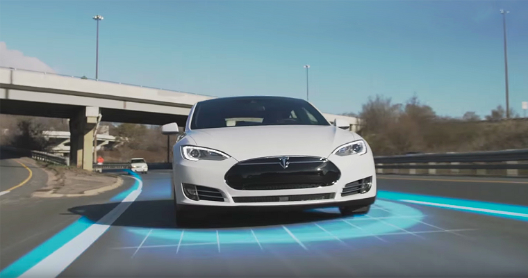 Компания Tesla Motors прекращает сотрудничество с разработчиками своего автопилота