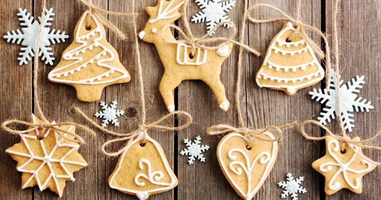 Пряное рождественское печенье — рецепт съедобных елочных украшений