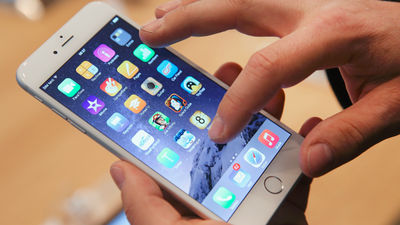 «Почему iPhone выключается уже при 30% заряда?» — Яндекс Кью