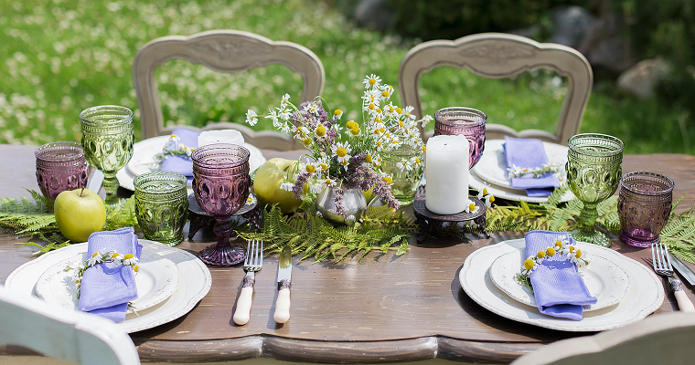 Літня сервіровка столу: яскраві ідеї для красивого і смачного життя