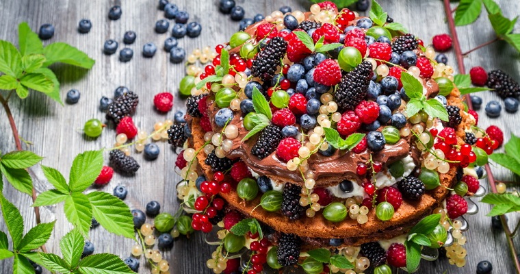 Раз пирог, два пирог: летняя выпечка с ягодами и фруктами