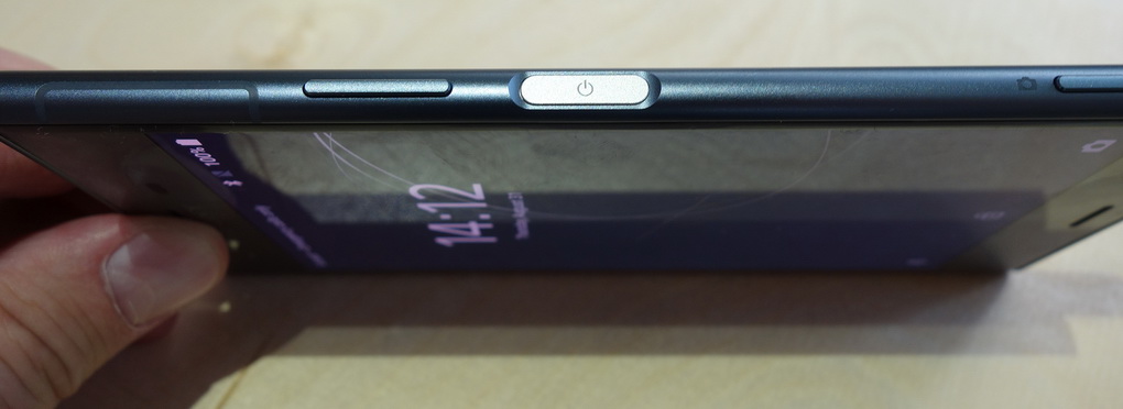 Sony Xperia XZ1-склавиша питания со сканером отпечатков пальцев