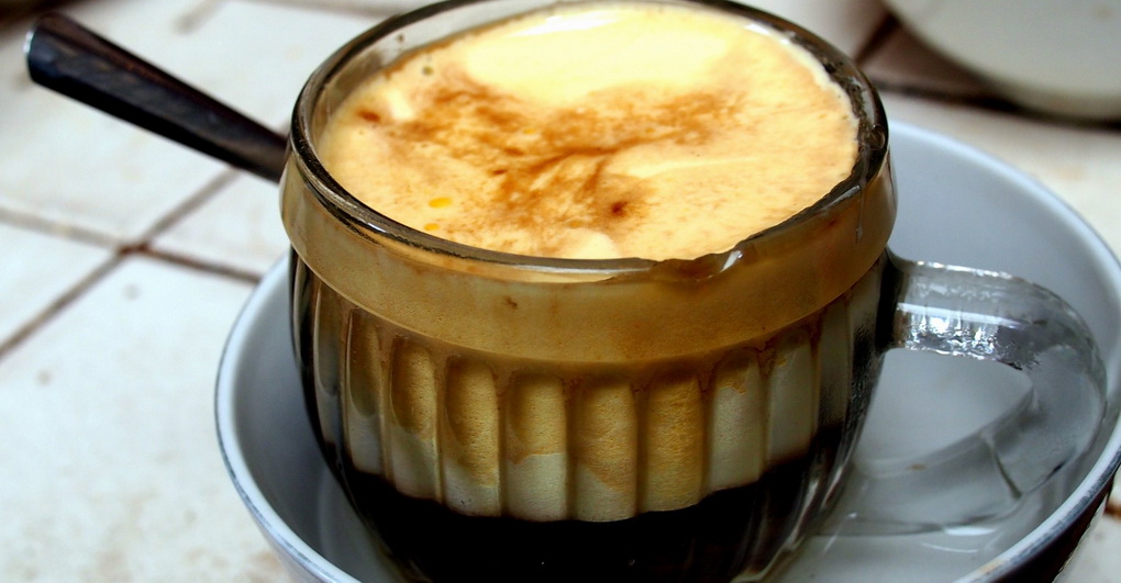 Egg coffee-photo