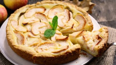 Цвєтаєвський пиріг з яблуками