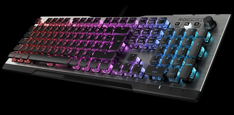 Computex-2018-механическая клавиатура Roccat Vulcan с переключателями Titan Switch