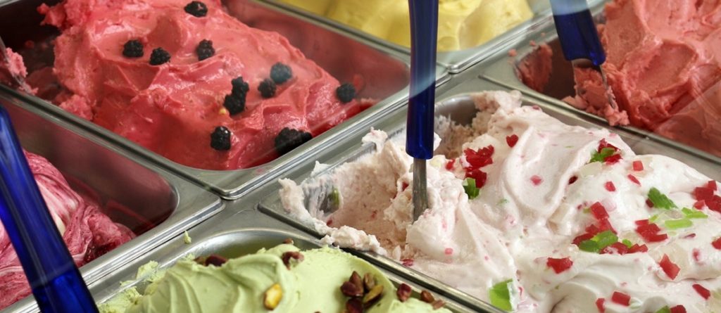 Мороженое из ягод и фруктов. 5 быстрых рецептов