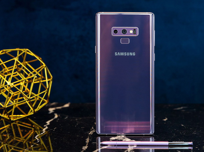 Samsung Galaxy Note 9-задняя панель флагмана