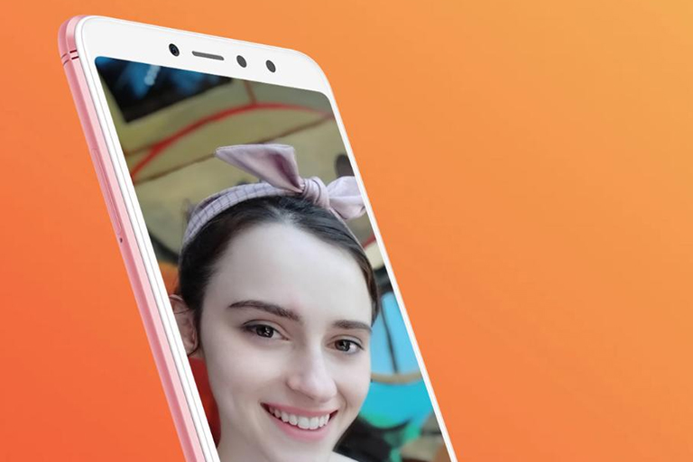 Фронтальная камера 13 мп. Xiaomi Redmi s2 фронтальная камера.