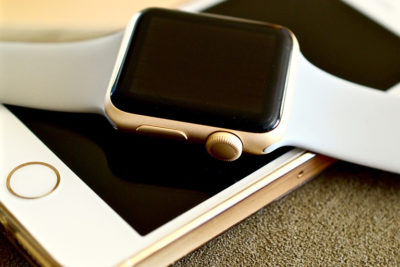 iPhone и Apple Watch