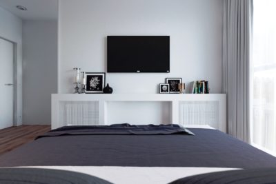 Телевізор для спальні – поради щодо вибору