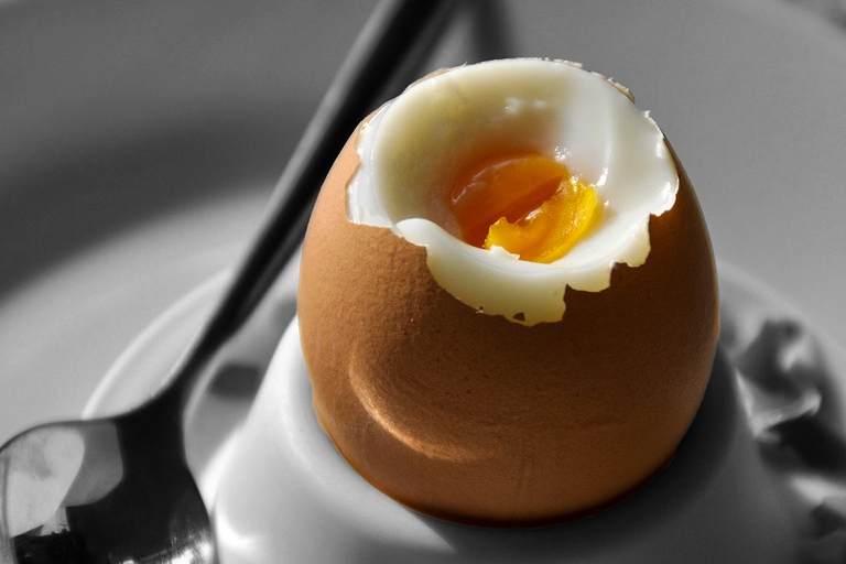 Просто і швидко – варимо яйця з кращими яйцеварками за відгуками покупців