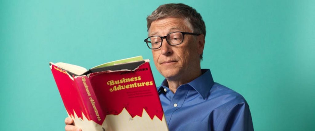 Що почитати на вихідних? 5 крутих книг, які рекомендує Білл Гейтс