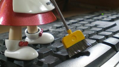 Как почистить клавиатуру ноутбука или компьютера. 12 проверенных способов