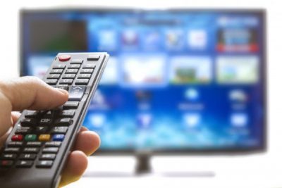 Kak-nastroit-smart-tv-samostoyatelno-pult-upravleniya