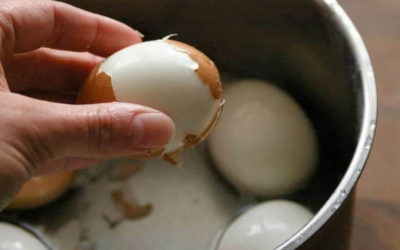  Як правильно варити яйця, щоб вони легко чистилися