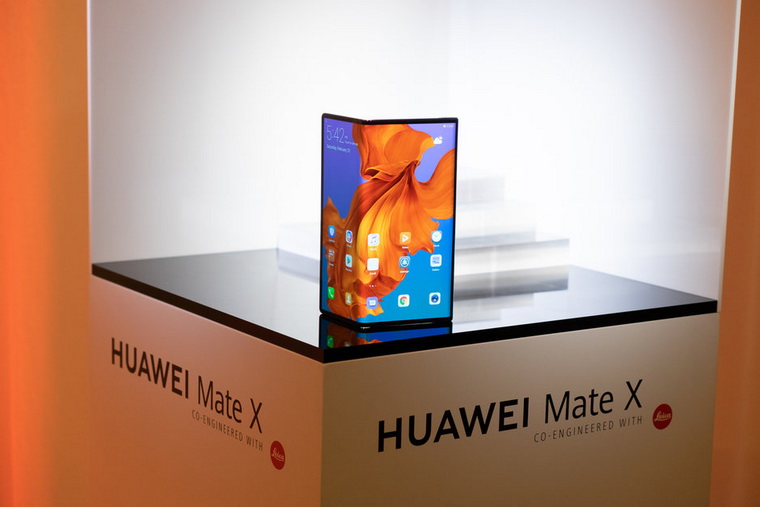 Huawei Mate X-новинка