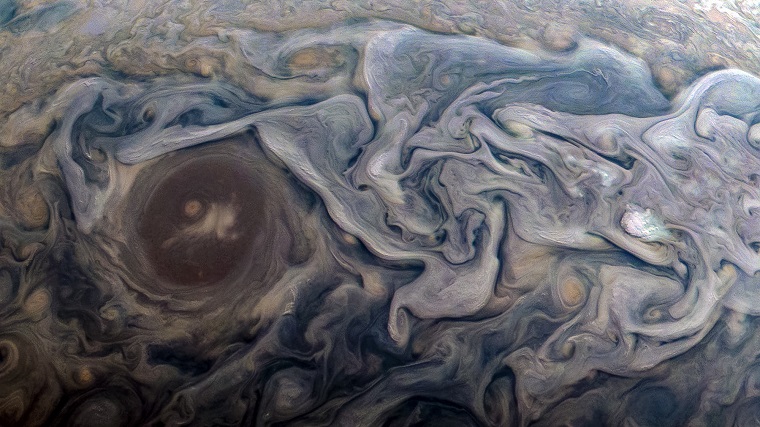 Невероятные фотографии атмосферы Юпитера 2