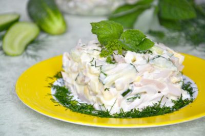  Рецепт салату з кальмара
