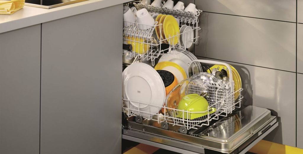 Как выбрать посудомоечную машину, средство экономии сил и времени.
