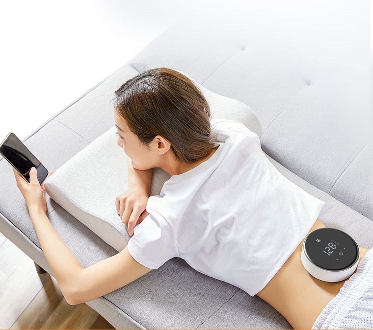 умный массажер от Xiaomi с имитацией горячего камня 3