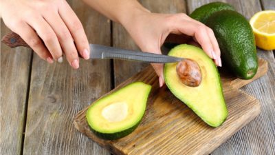Как правильно чистить авокадо