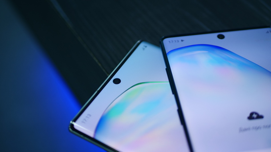Samsung Galaxy Note 10 and Note 10 Plus-лицевая панель