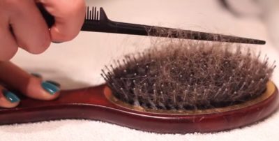 як почистити гребінець від волосся