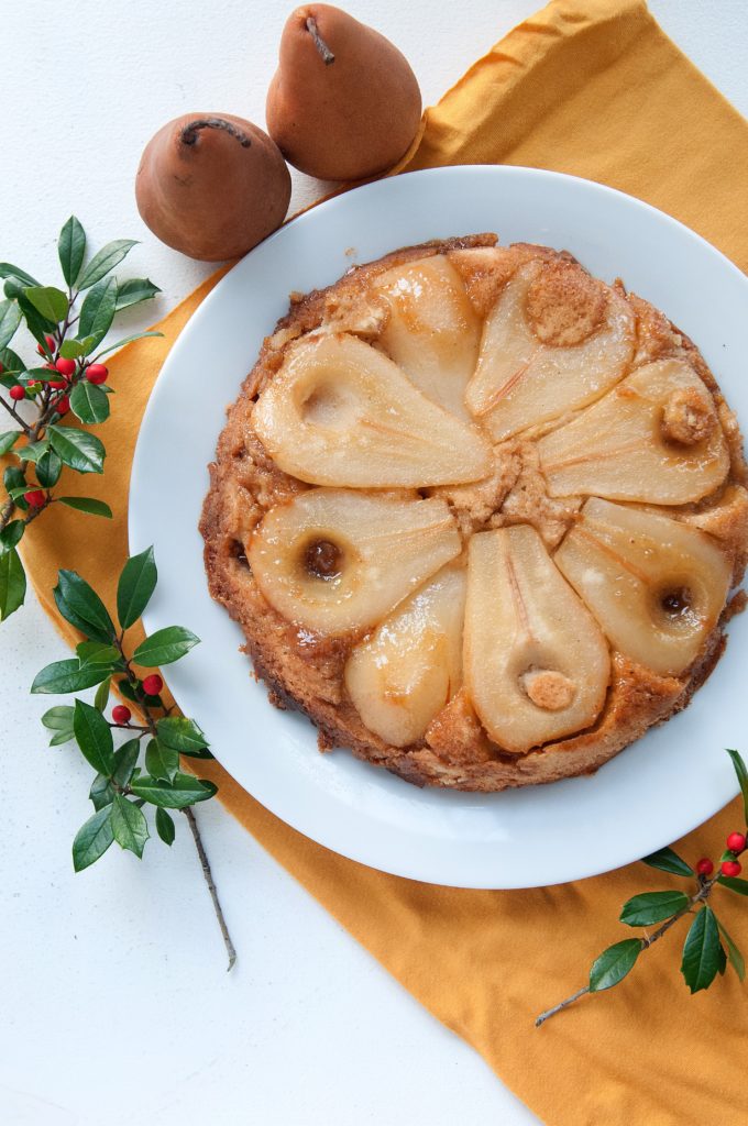 Грушевий пиріг: 5 рецептів від блогу Комфі