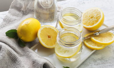 Лимон, алое і хлорофіл: що додати в ранкову склянку води