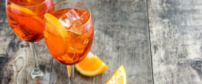 Алкогольне меню на Новий рік — рецепти освіжних коктейлів та міцних шотів