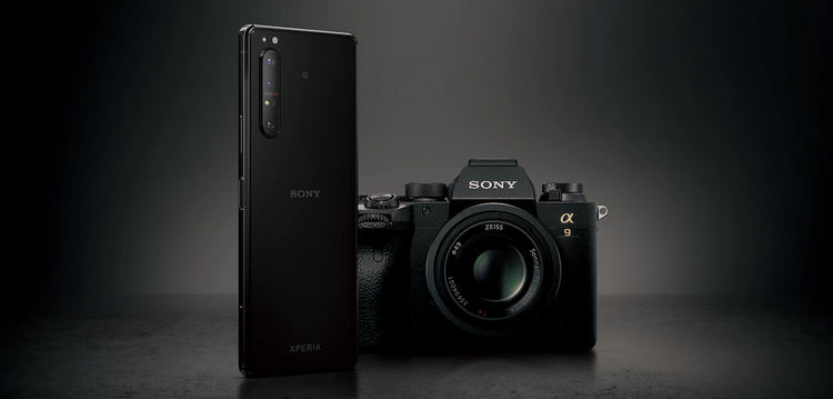 Sony Xperia 1 II-с фотокамерой Alpha