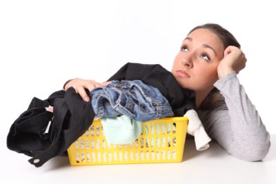 Как вывести пятно с одежды? 10 советов