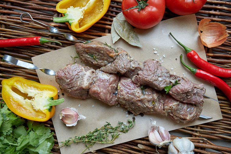 Сырое мясо