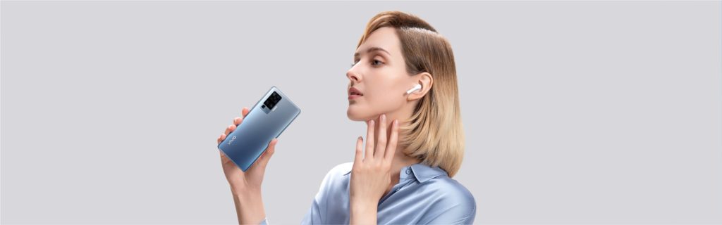 Vivo представила в Україні флагмани X50 і X50 Pro і навушники TWS Neo