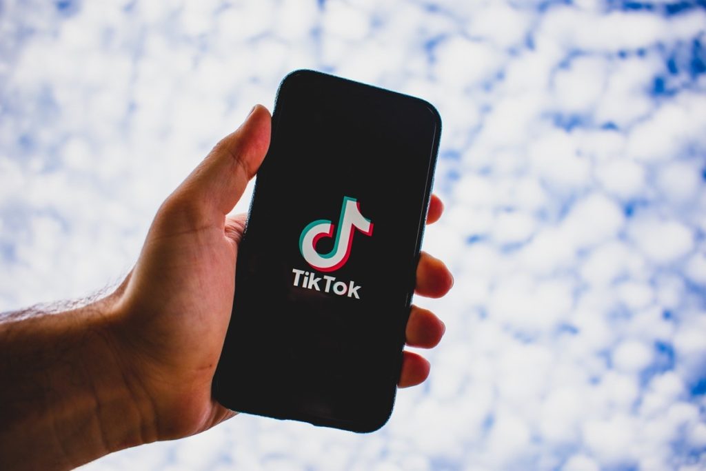TikTok сделали доступным на телевизорах с Android TV