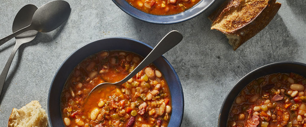 Простые рецепты от Блога Comfy — густой фасолевый суп