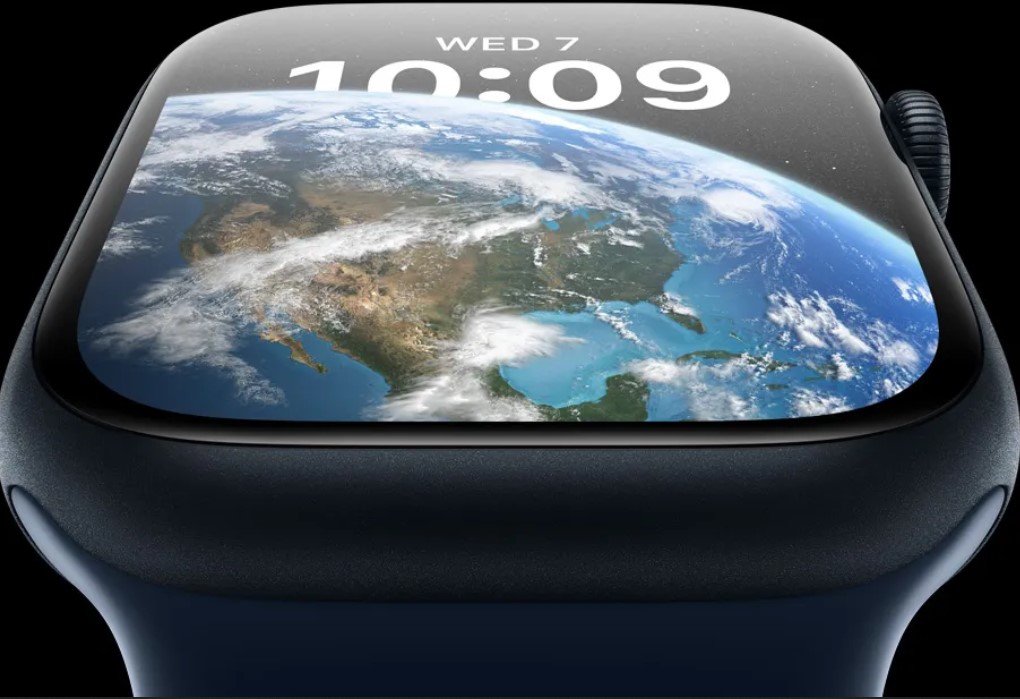 Apple Watch Series 8-экран