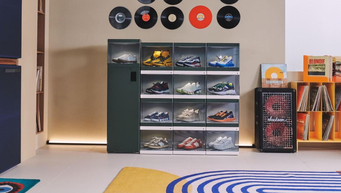 Умный шкаф для обуви от LG