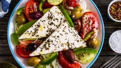 Настоящий греческий салат