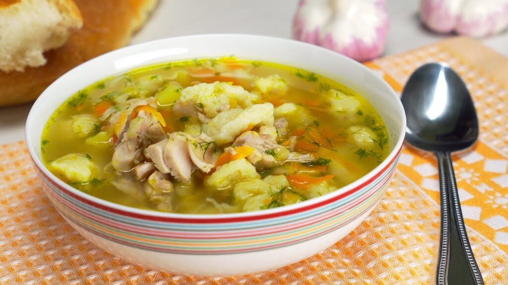 Українська кухня. Суп з галушками