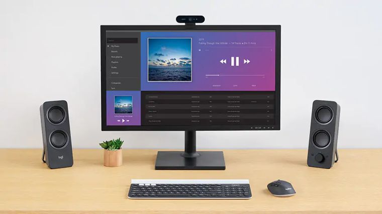 2.0 Logitech Z207 Bluetooth Computer Speakers Black