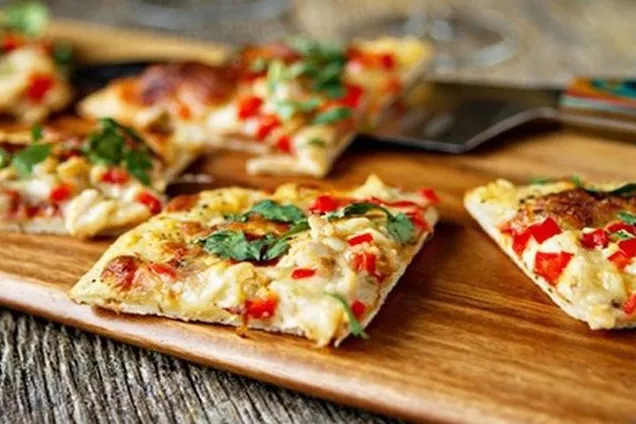 Піца на міні-печі