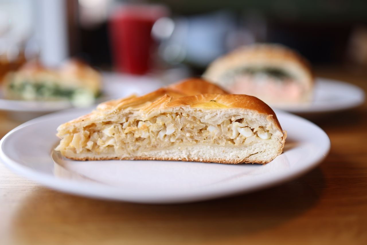 Filled pie with sauerkraut